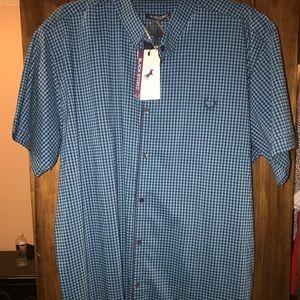 I’m selling a black stone button down